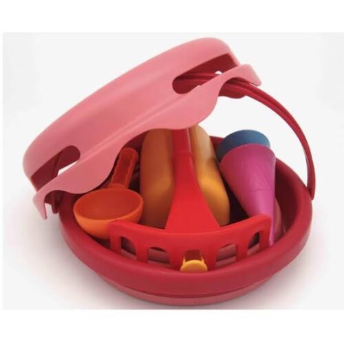 7 באחד לחוף הים - אדום